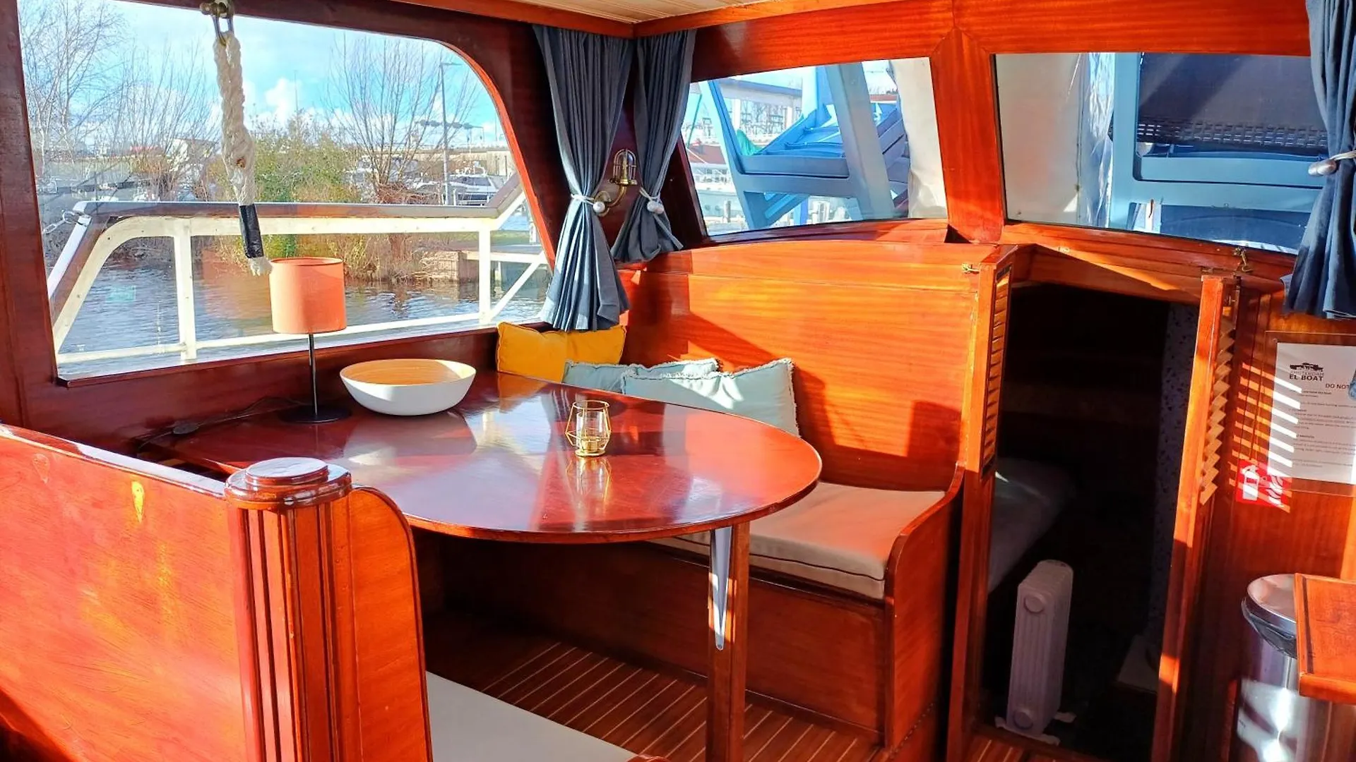 Hotel Motorjacht Flint à Amsterdam Pays-Bas
